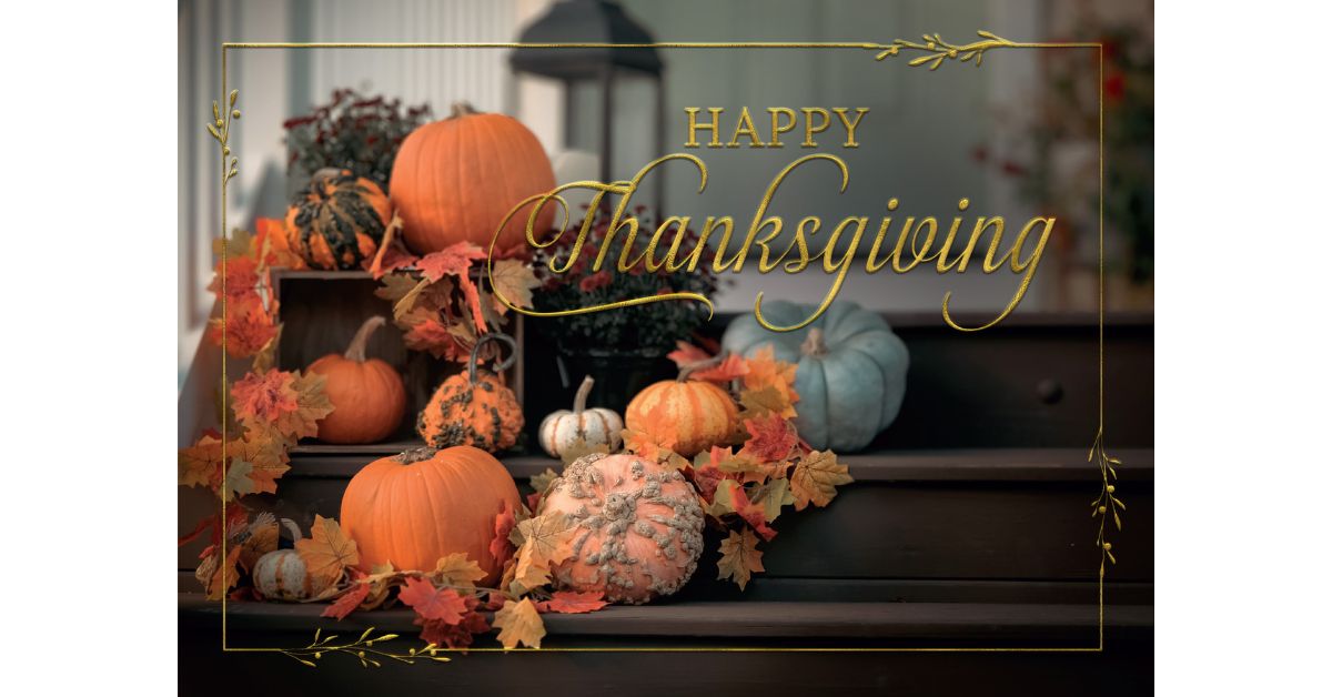 8 Reasons To Send Thanksgiving Cards to Your Clients